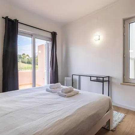 Дом отдыха Hidden Garden Near The Castle