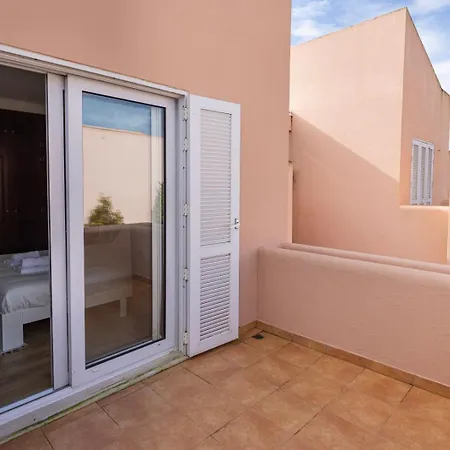 Hidden Garden Near The Castle Дом отдыха *