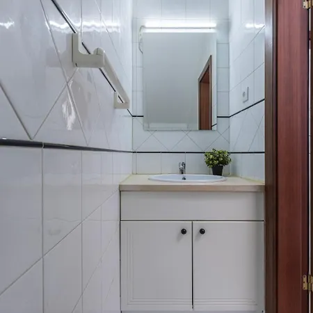 Dom wakacyjny Hidden Garden Near The Castle *