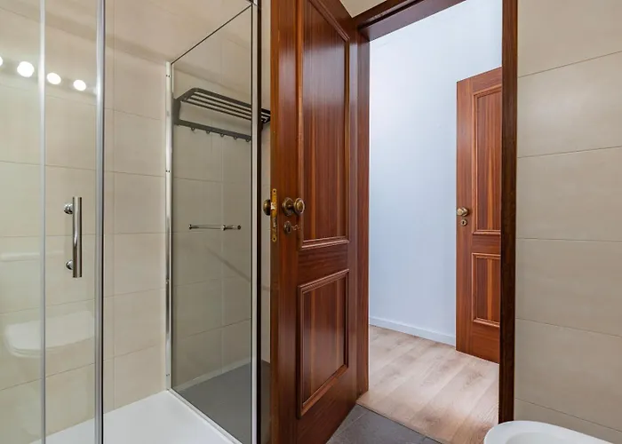 Hidden Garden Near The Castle *